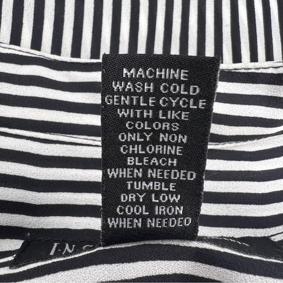 SIZE 0 INC BLACK WHITE STRIPED LONG SLEEVE  FLOWY DRAPED - Picture 6 of 6